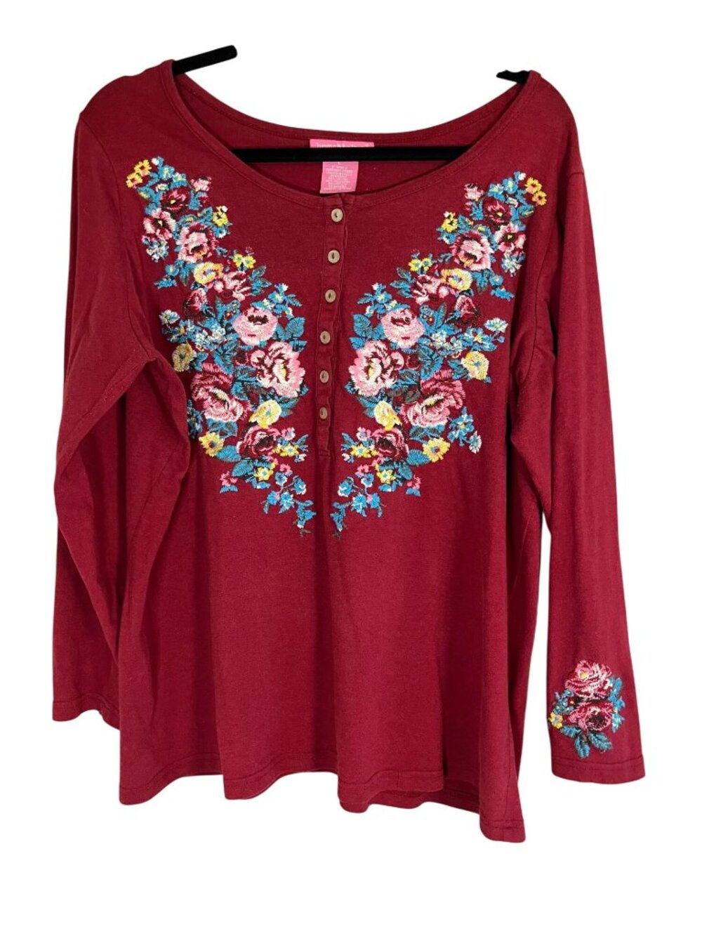 Colorful Embroidery Henley Top Red L Boho Indie Folk Peasant Festival Chic Artsy